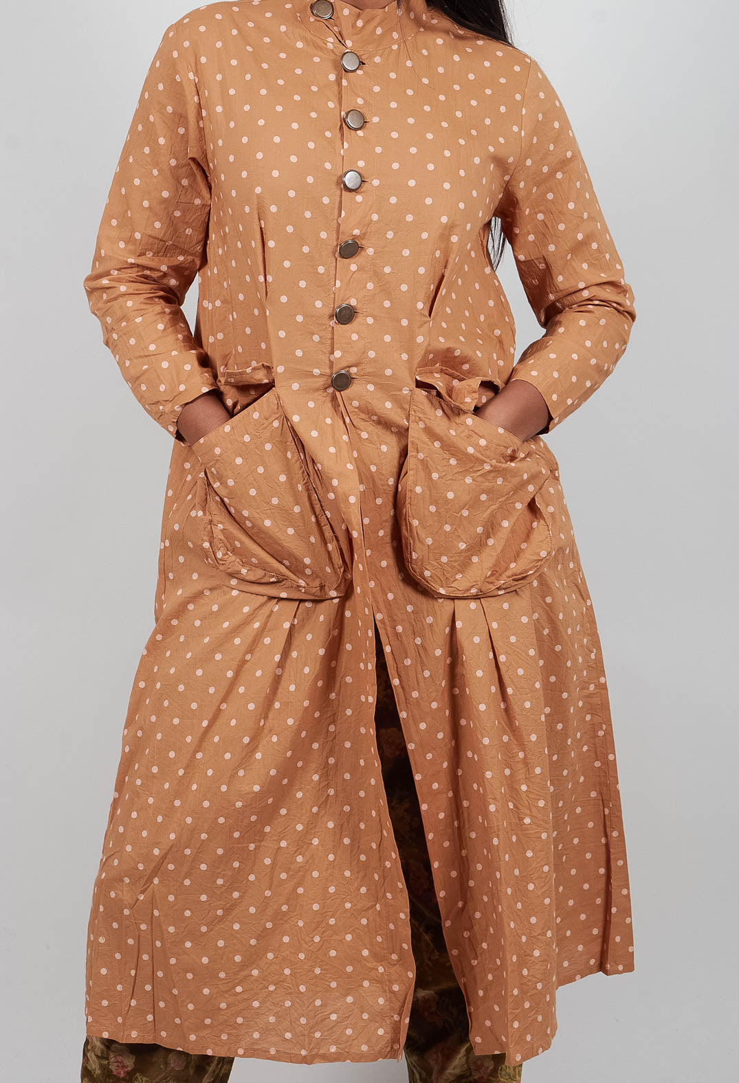 Atea Coat in Pois Rose