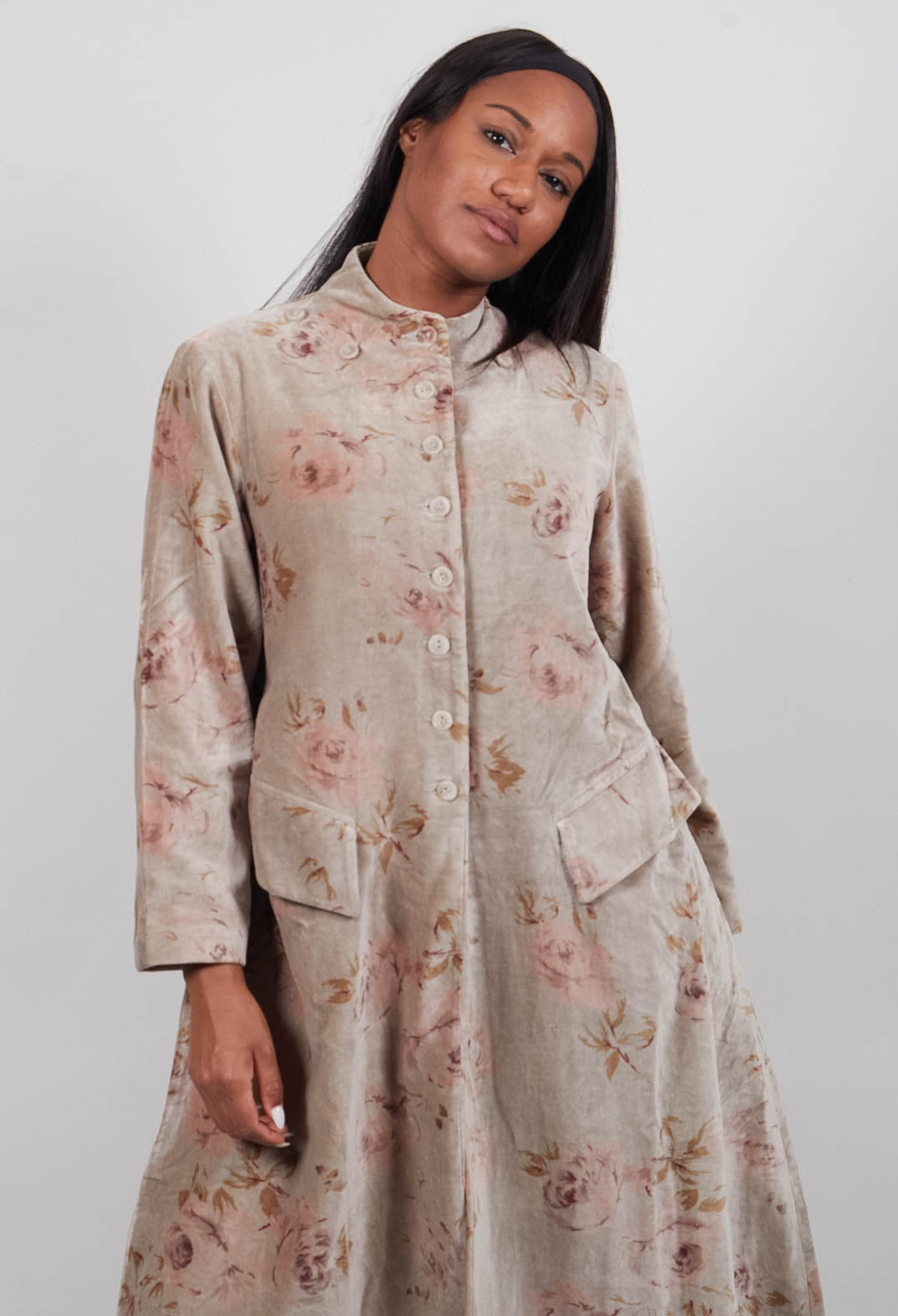 Poeti Coat in Velours Ras Fleurs Sauge