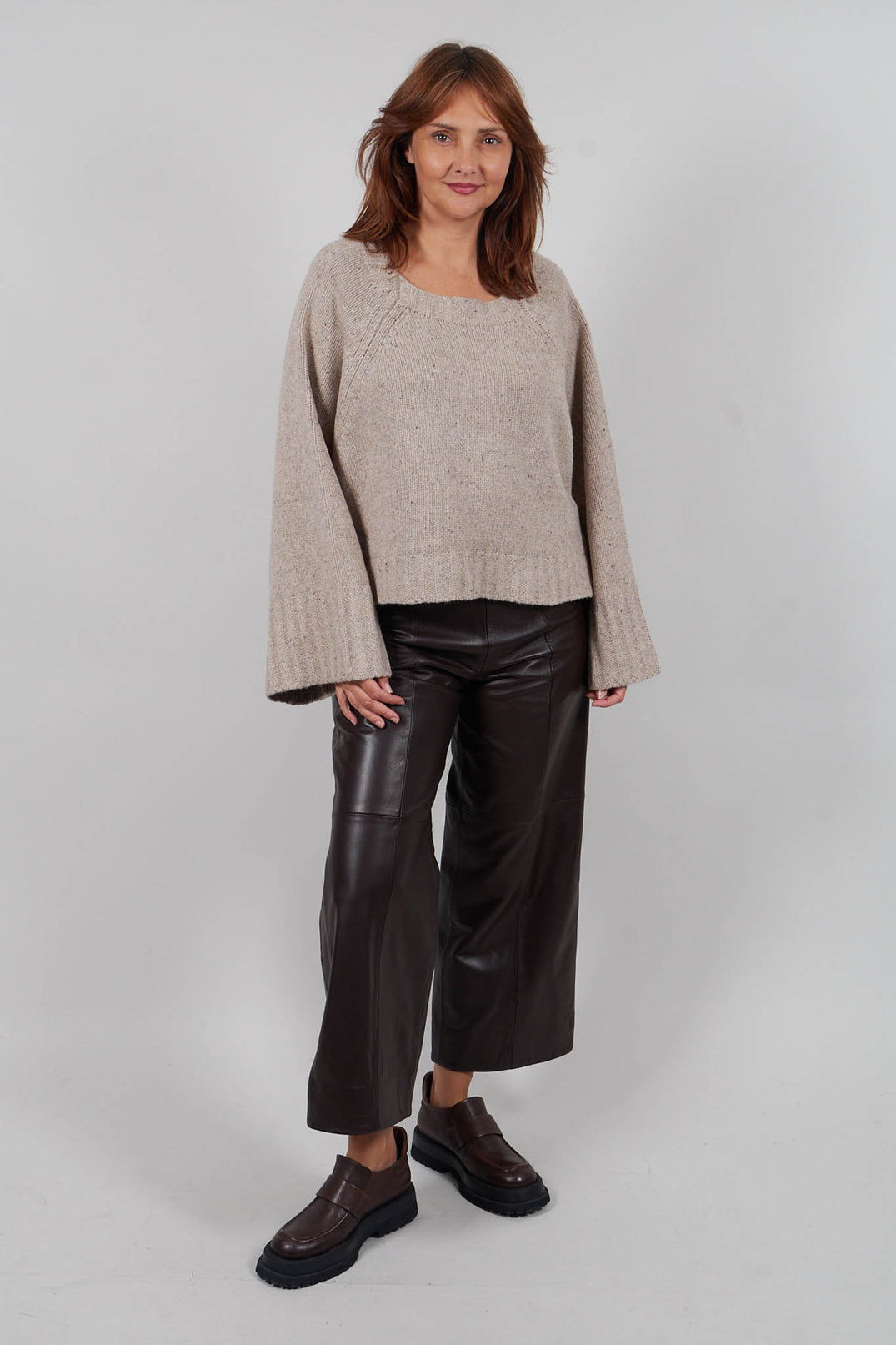 Oversized Cropped Knit Jumper in Caramel Marl