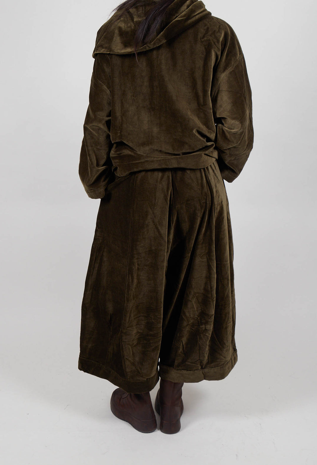Velvet Wide Leg Drop Crotch Trouser in Green