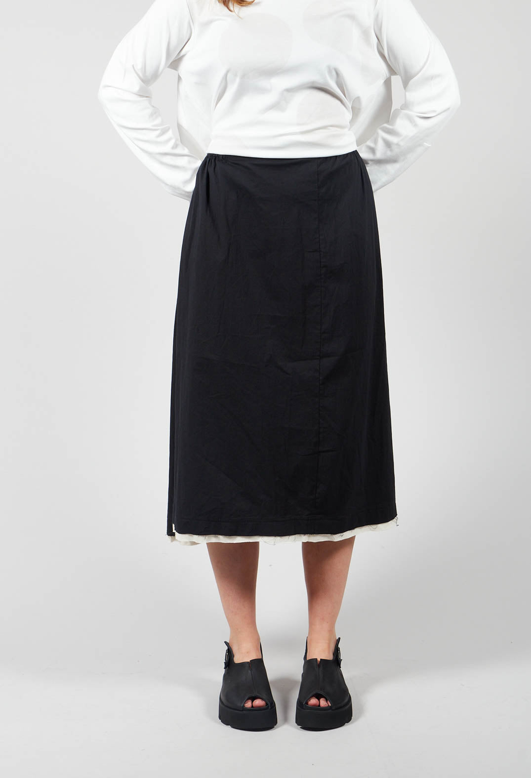 Contrast Raw Hem Skirt Trousers in Black / White