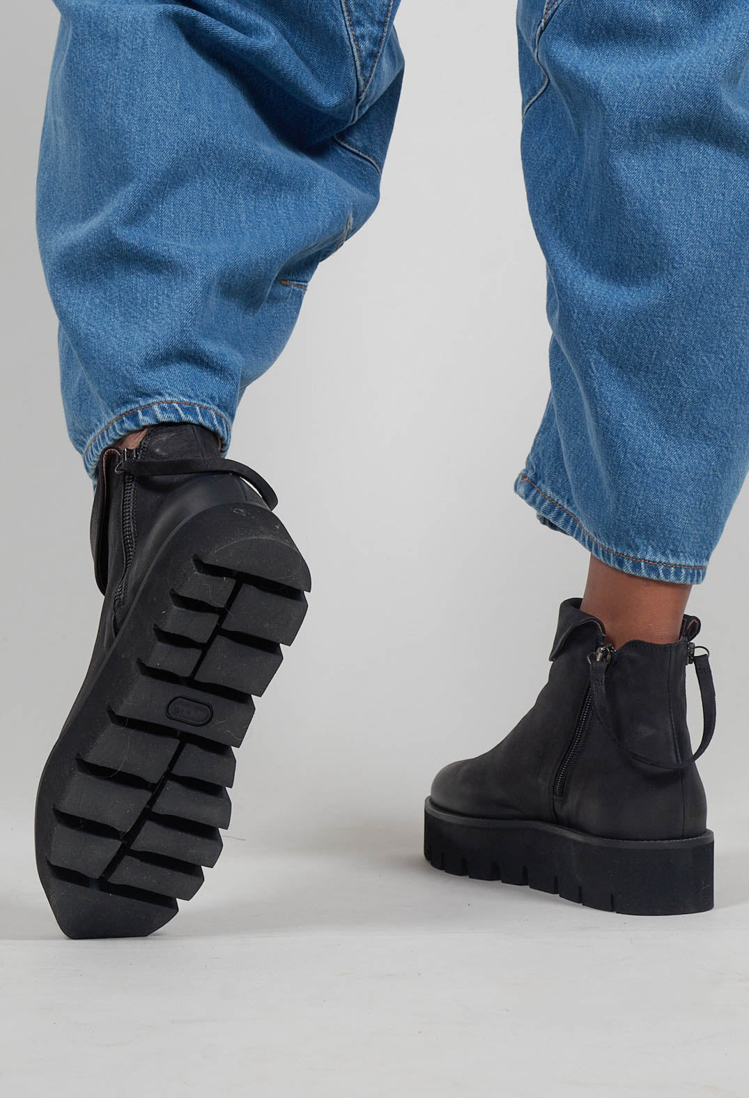 Leather Boots with Side Zips in Gasoline Nero