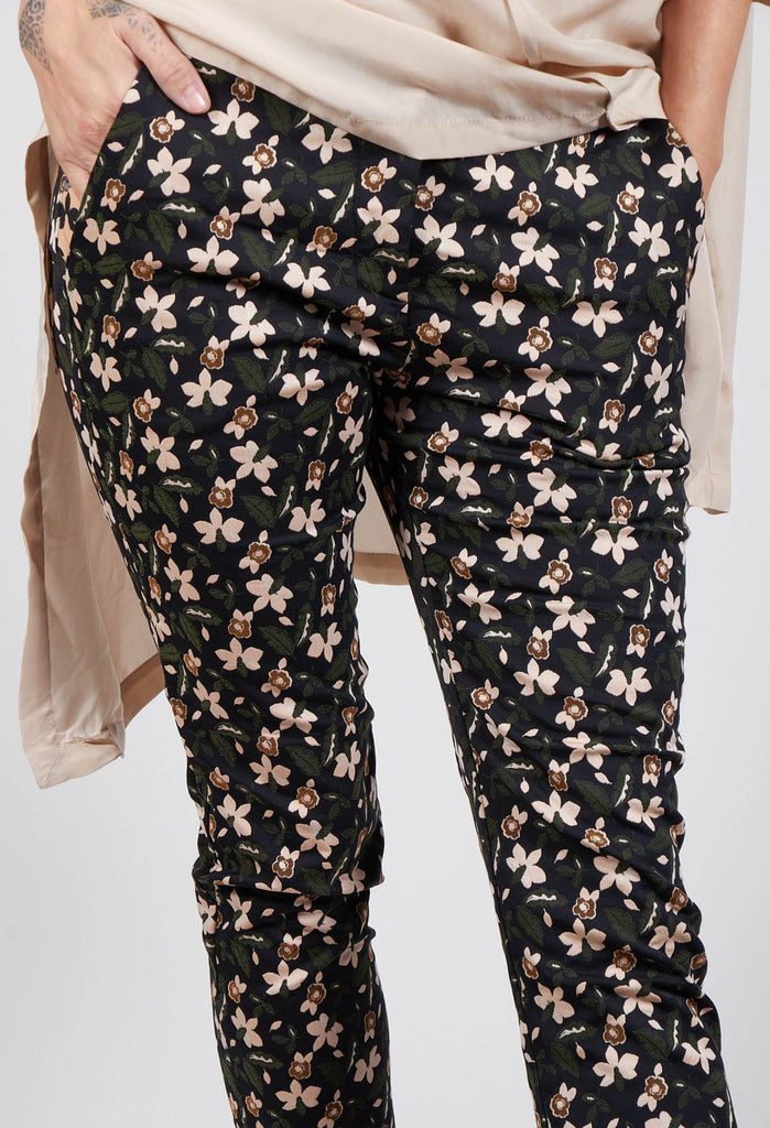 Structured Straight Leg Trousers with Print in Nero / Biscotto