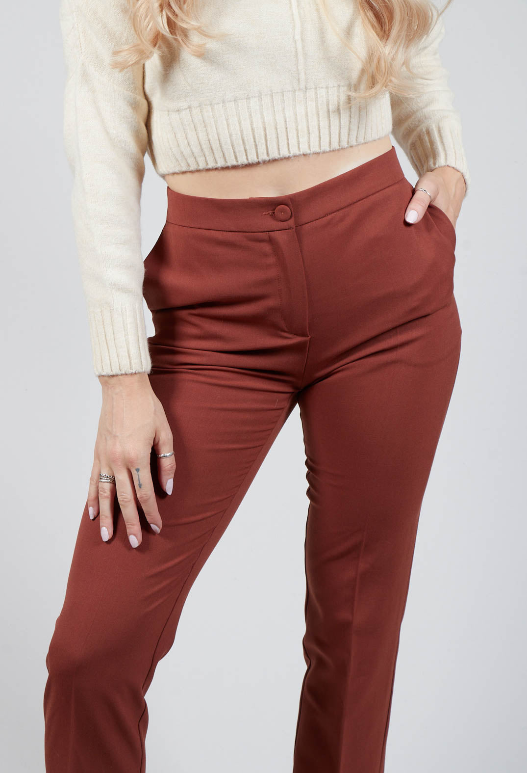 Cigarette Trousers in Rust