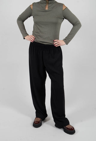 Straight Leg Trousers in Black