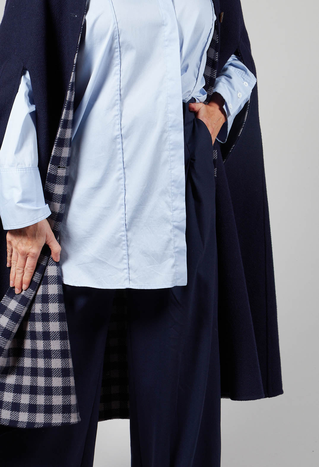Pleated Straight Leg Trousers in Granato Bleu