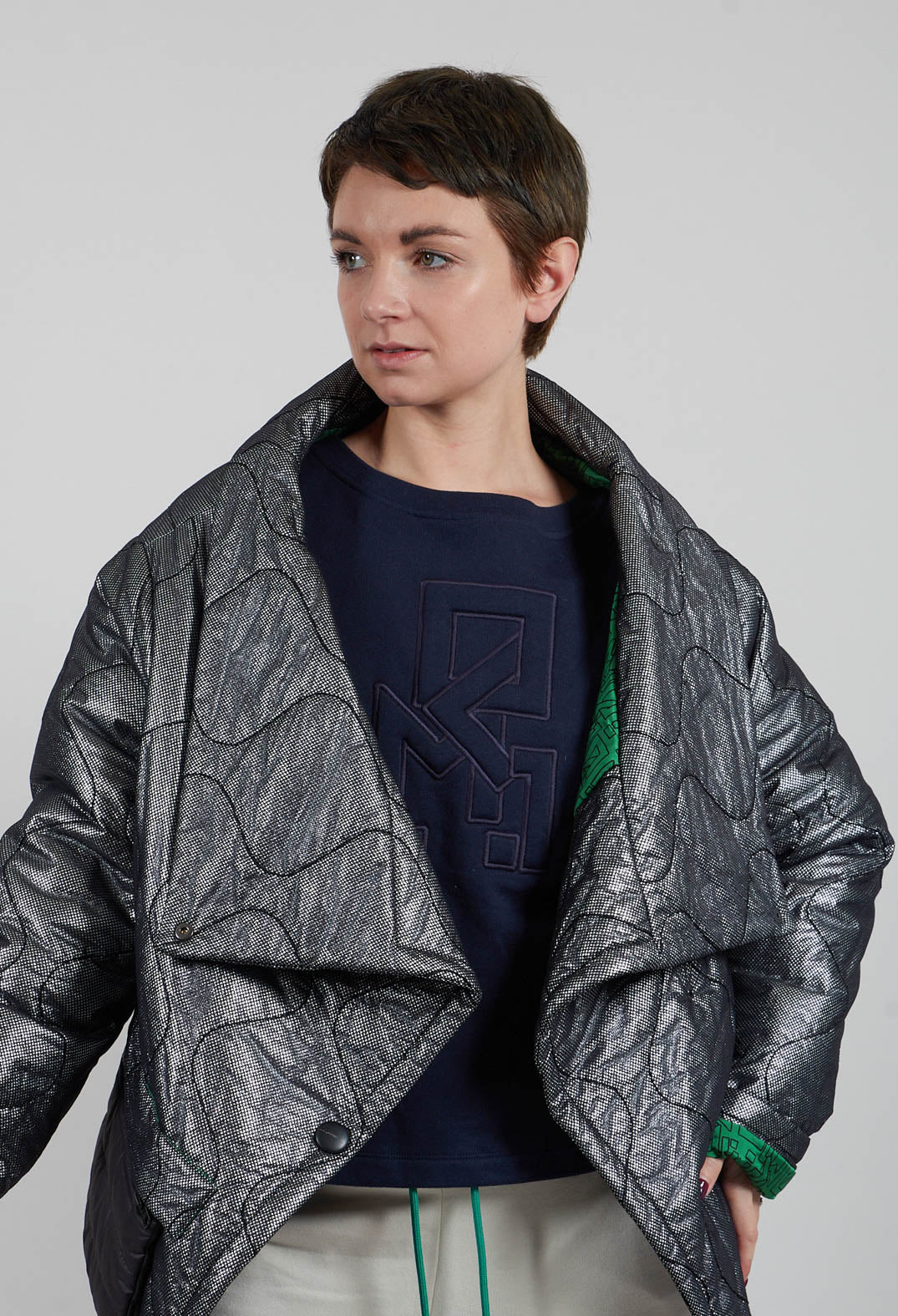 Metallic Puffer Jacket in Ortoclasio Black / Silver