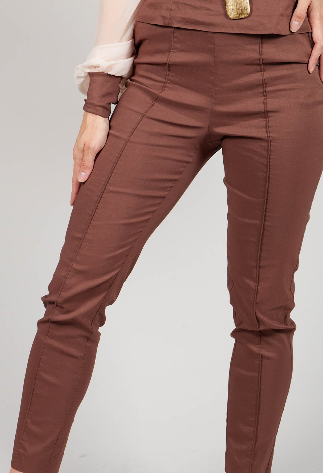 Skinny Trousers in Cioccolato