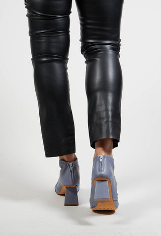 Heeled Boots in Glicine