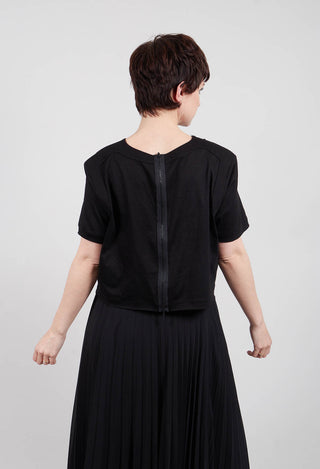 T-Shirt in Black