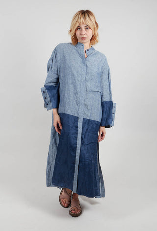 Shirt Dress in White / Blue