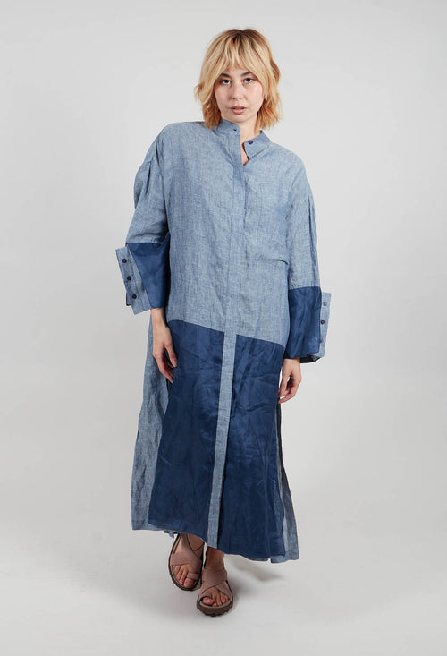 Shirt Dress in White / Blue
