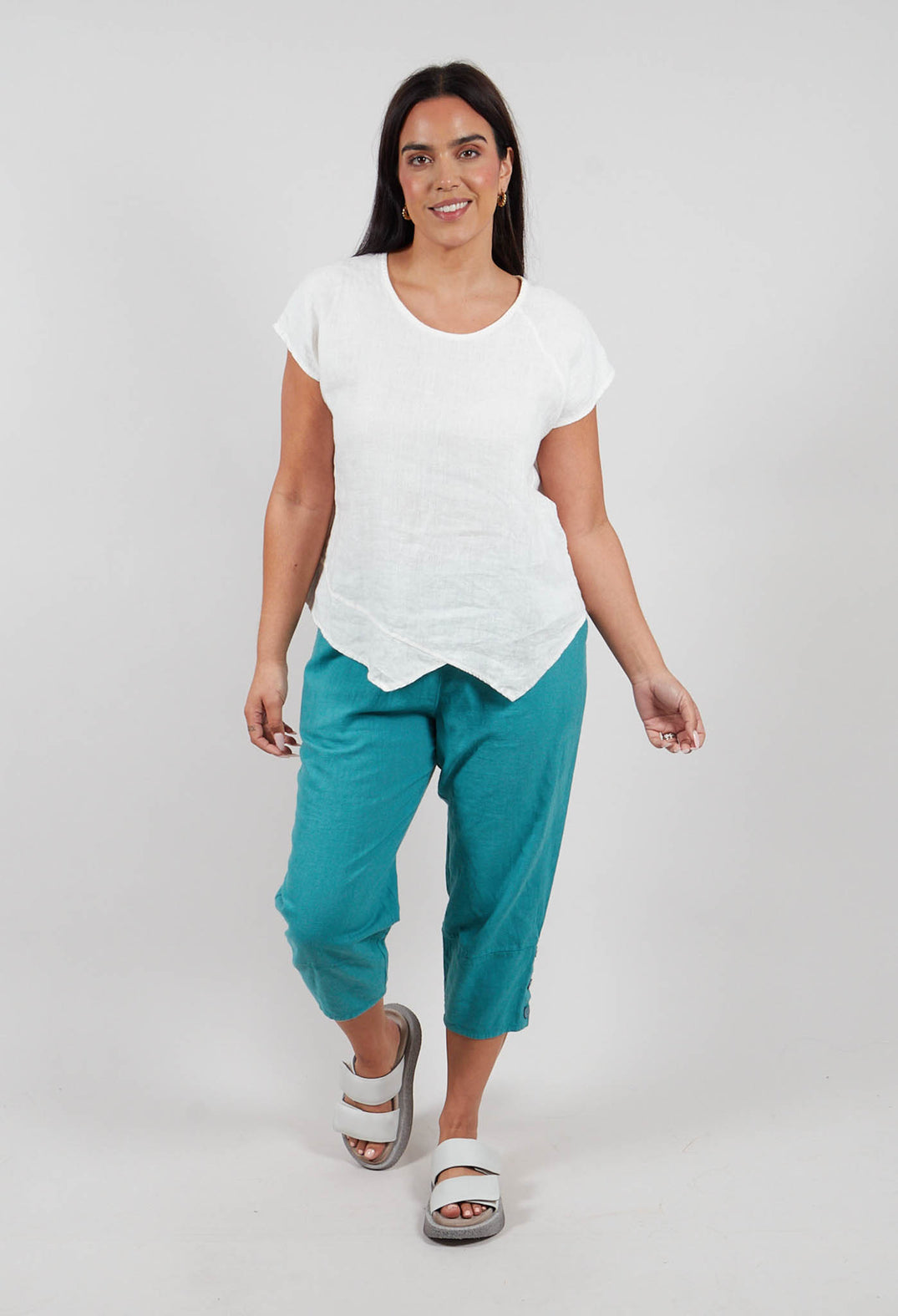 Linen Cropped Pants in Teal
