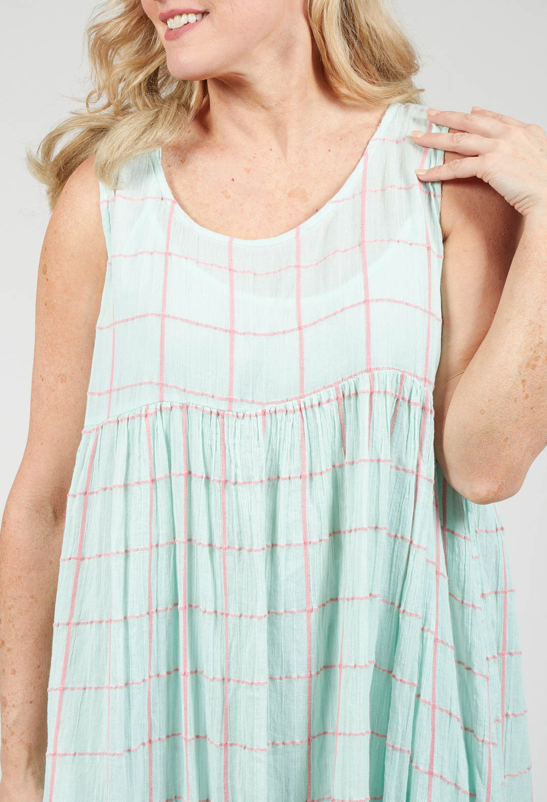 Sleeveless Dress in La Guarrigue