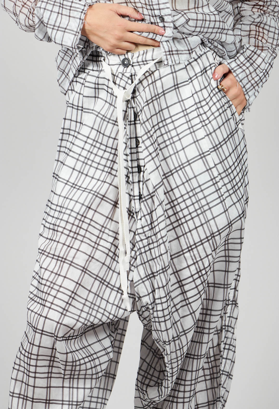 Balloon Trousers in Black Check