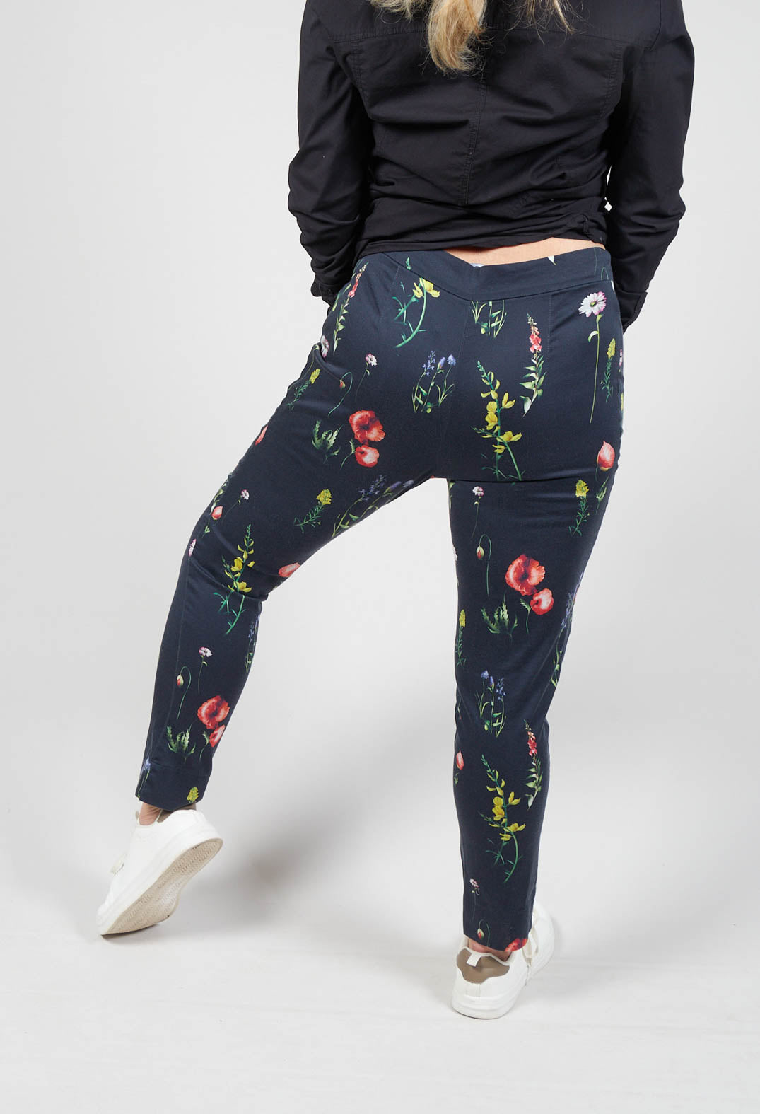 Trousers with Flower Print in Original