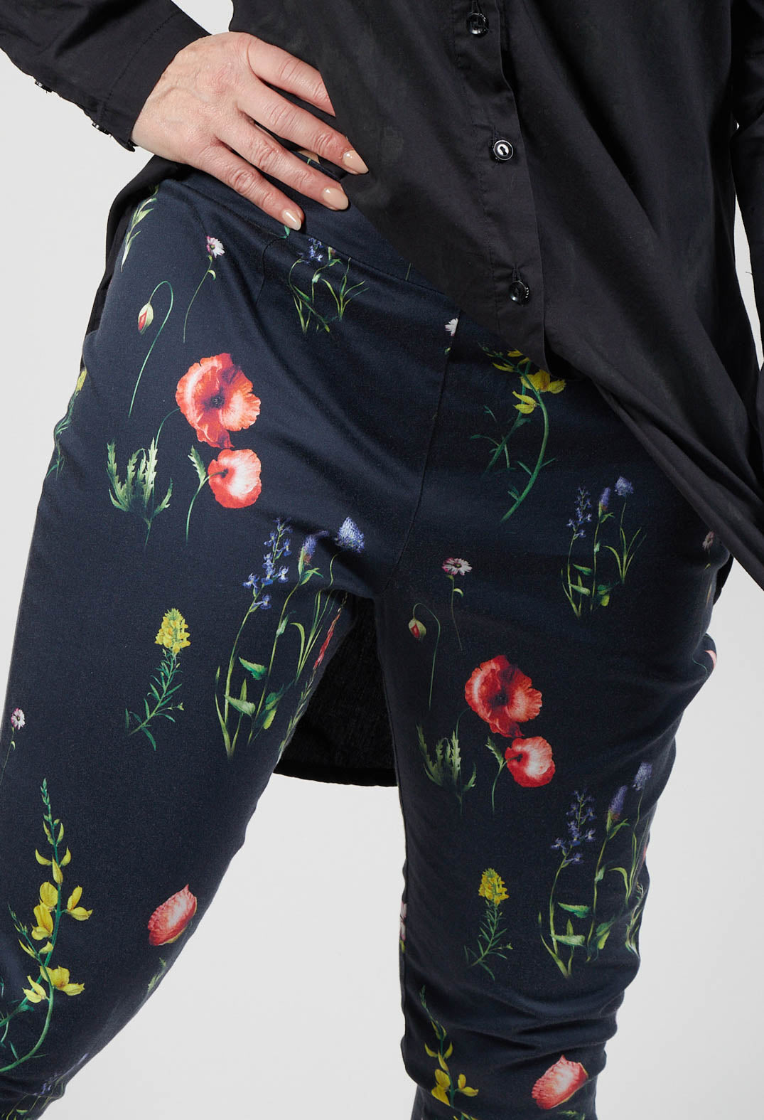 Trousers with Flower Print in Original