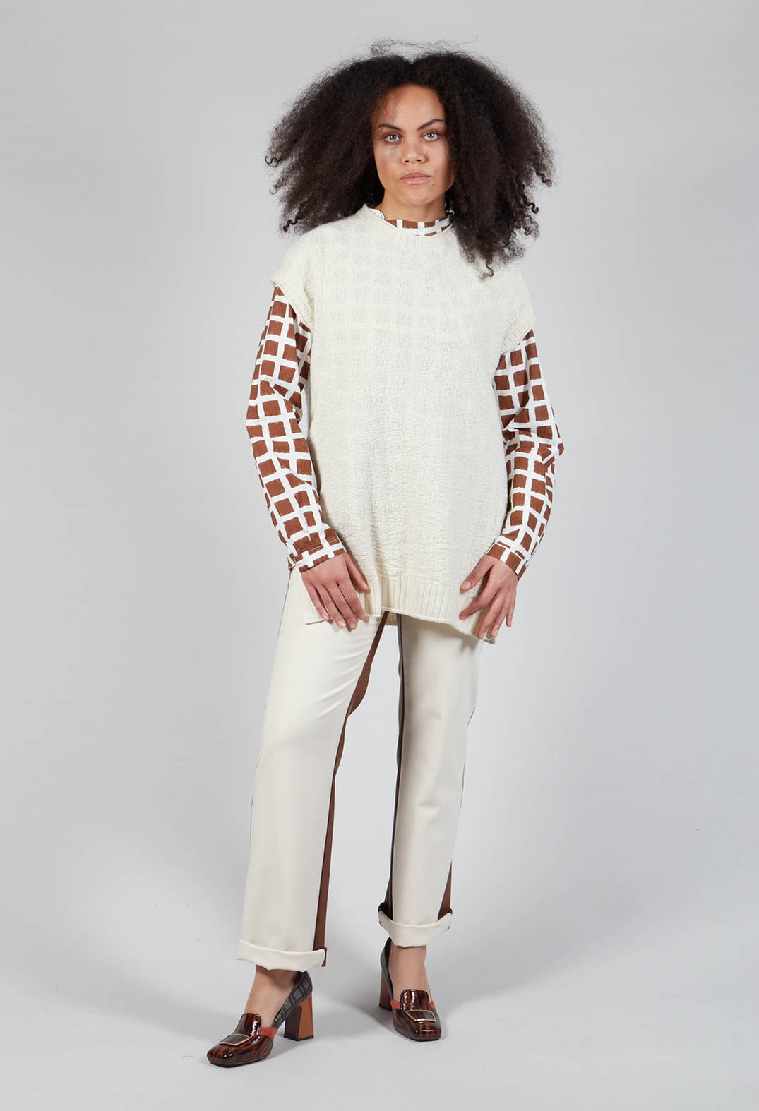 Leather Trousers in Cream / Brown