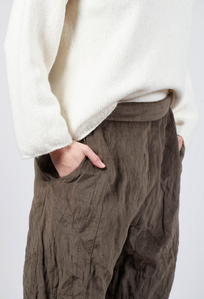 Velvet Cropped Trousers in Khaki