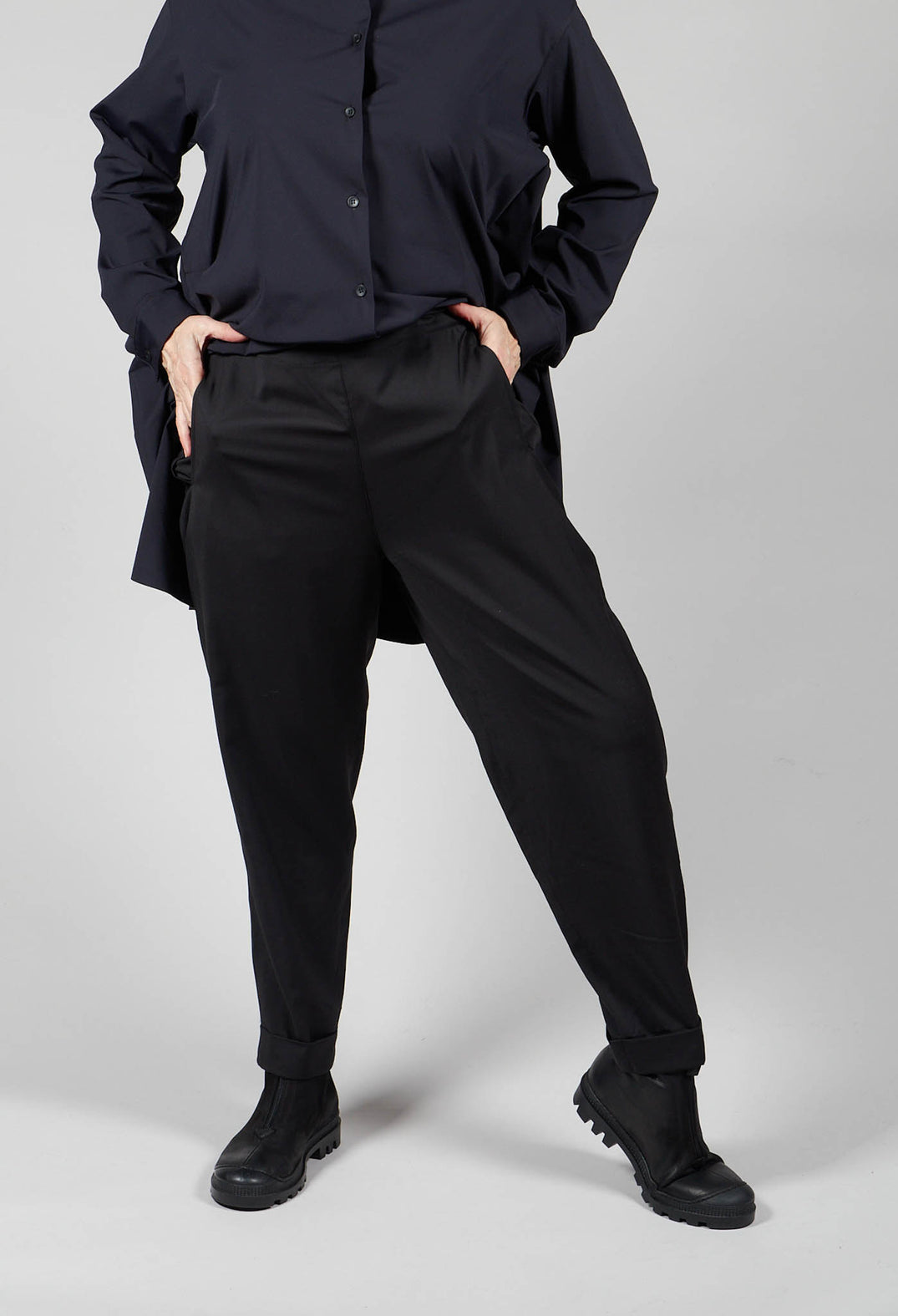 Pants Geisha Long in Black