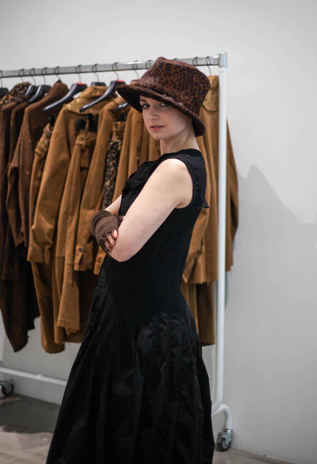 PRE-ORDER - Leather Hat in Leo Dark - 1761705
