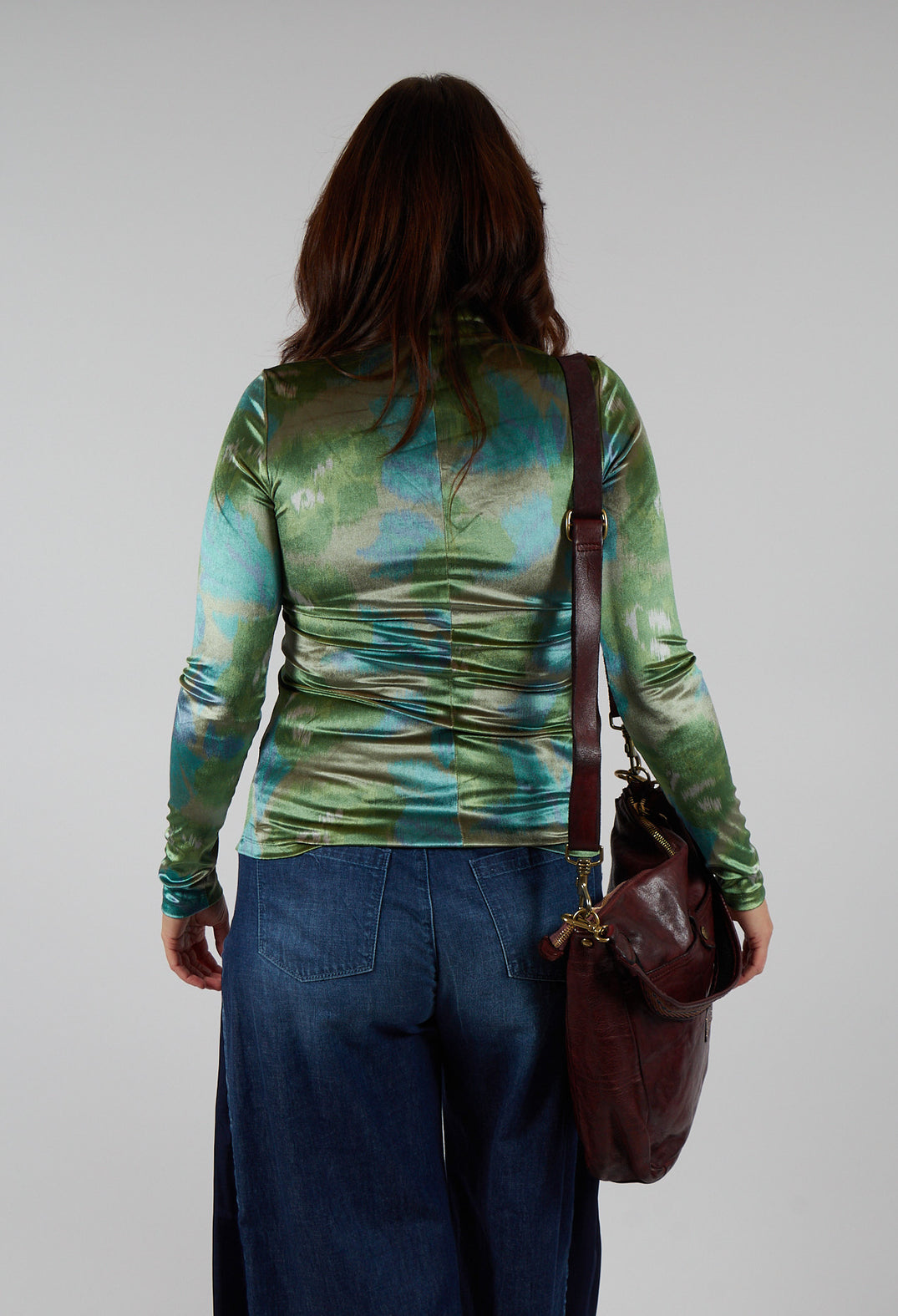 Velvet Turtleneck Top in Verde / Blu