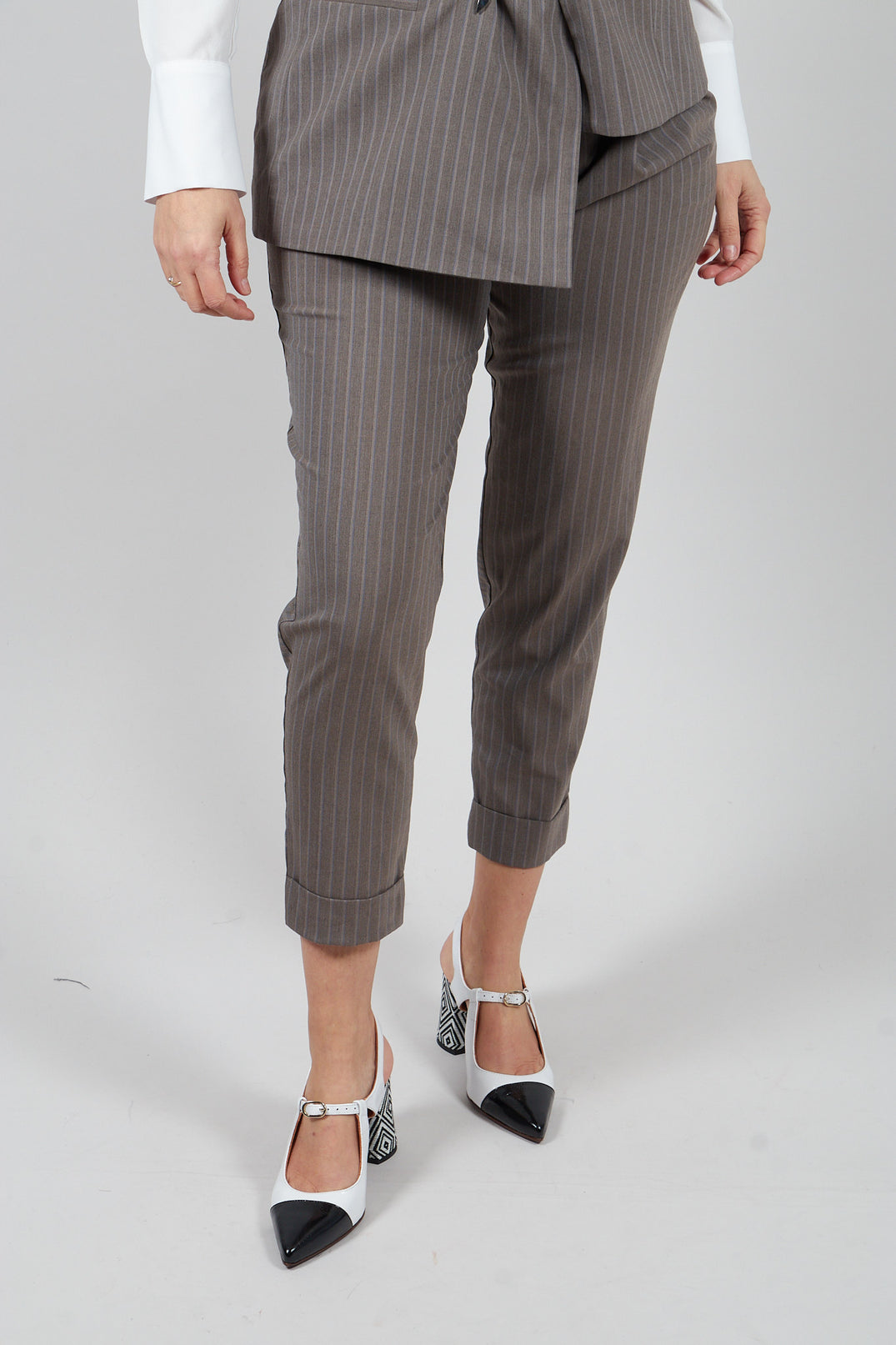 Tailored Trousers in Brown