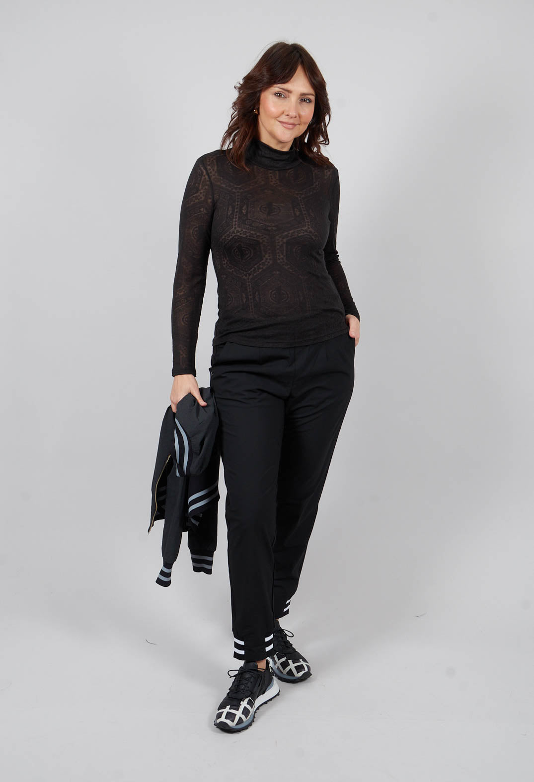 Fine Knit Turtleneck Top in Black