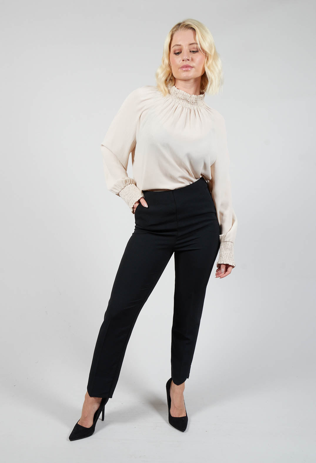 Cigarette Trousers in Black