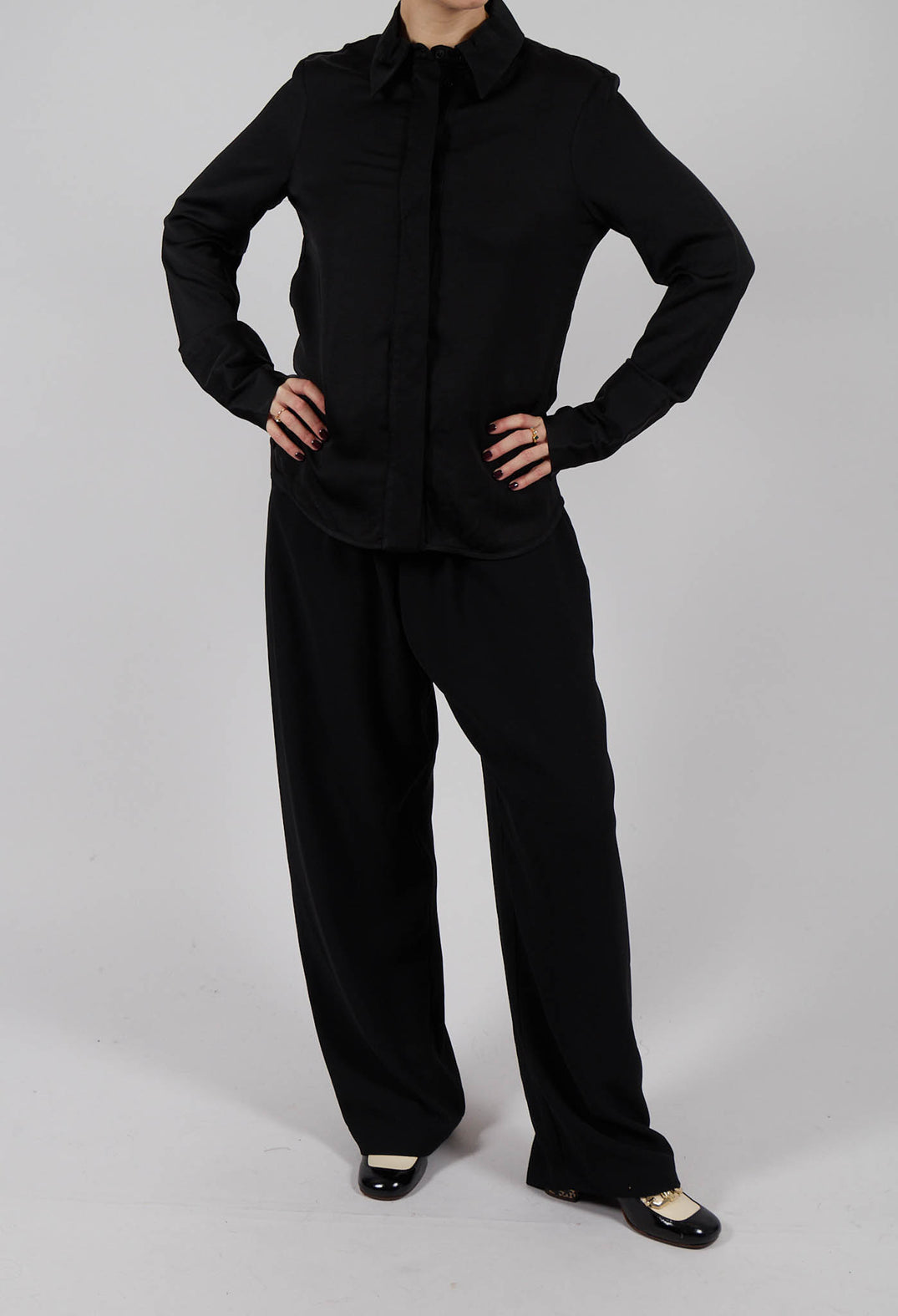 Straight Leg Trousers in Black