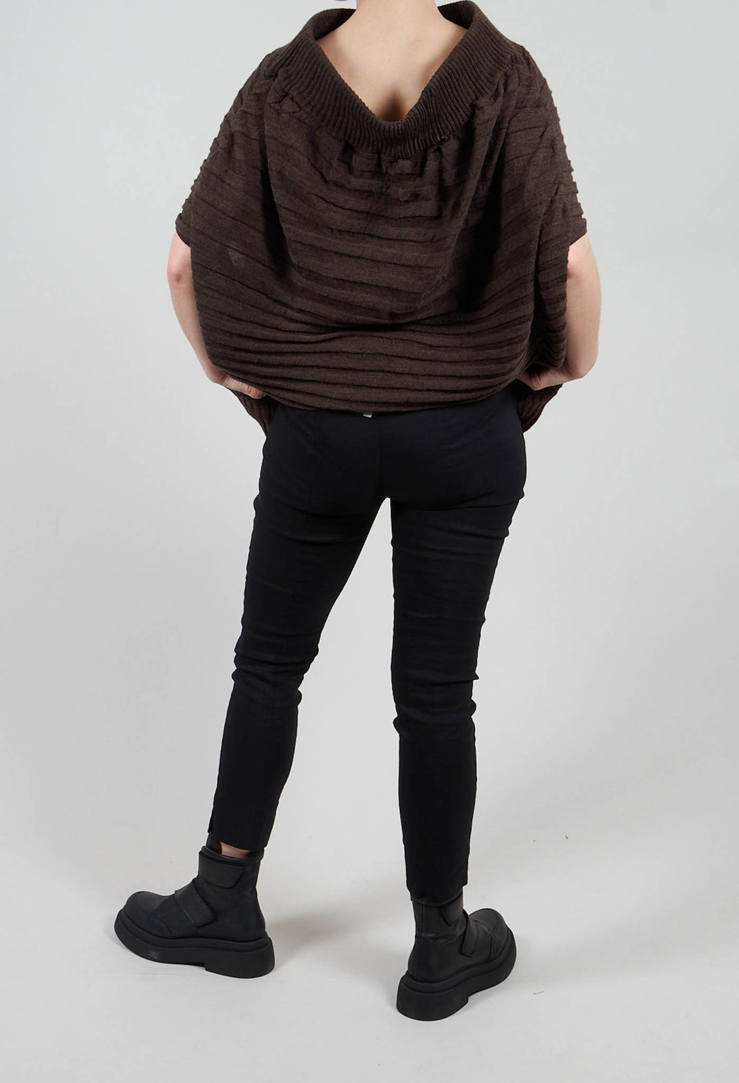Skinny Trousers in Nero