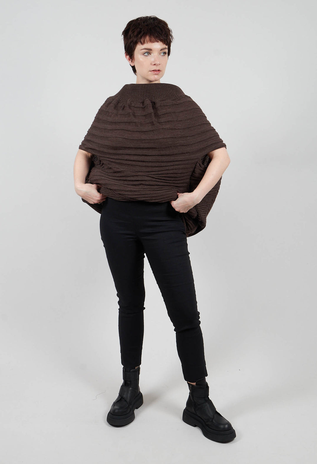 Skinny Trousers in Nero
