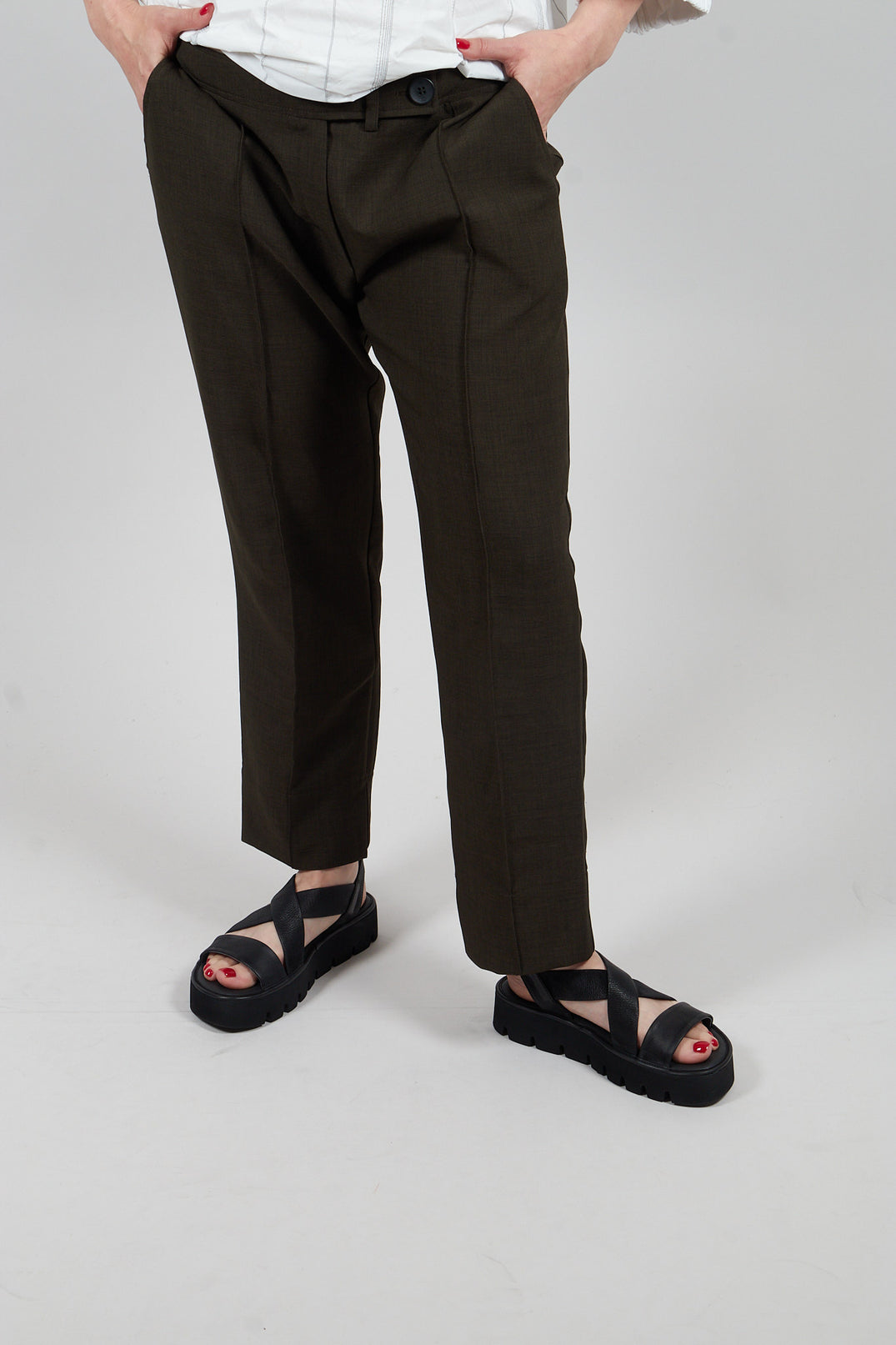 Straight Leg Trousers in Charcoal