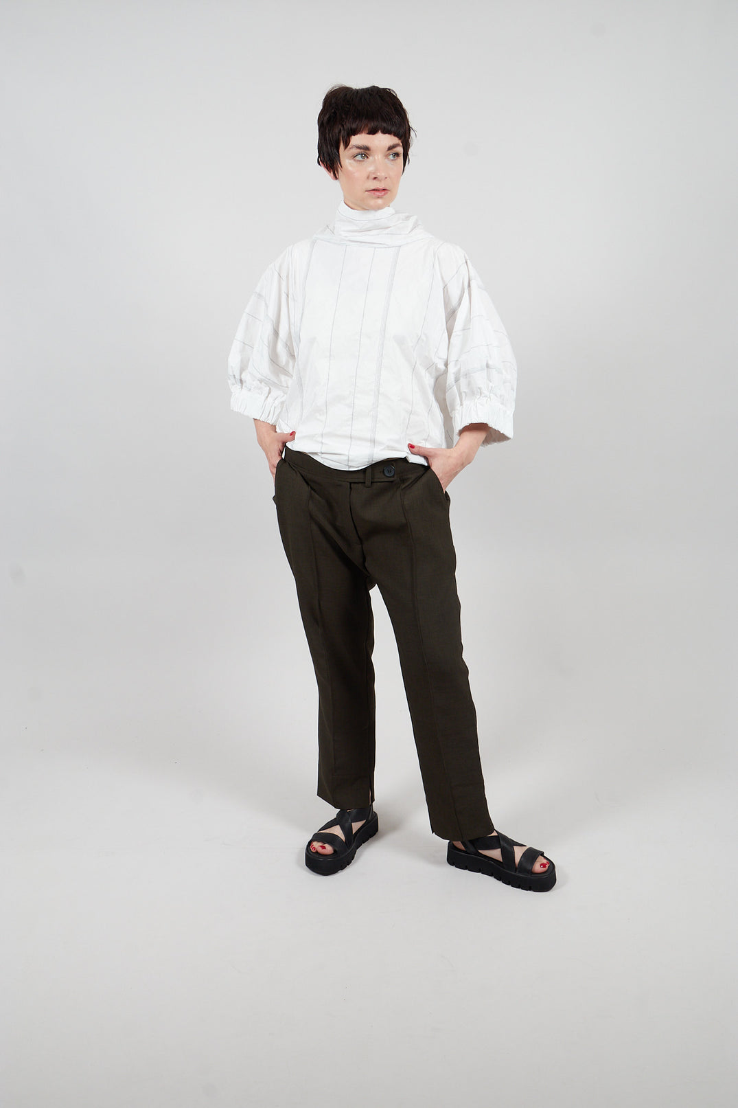 Straight Leg Trousers in Charcoal