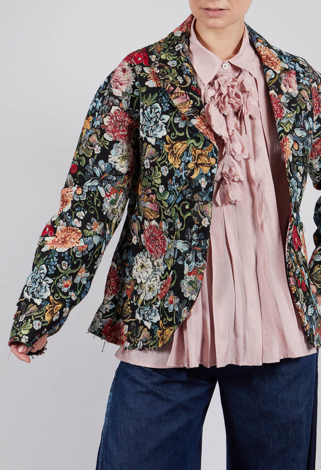 Embroidered Blazer in Multicolour
