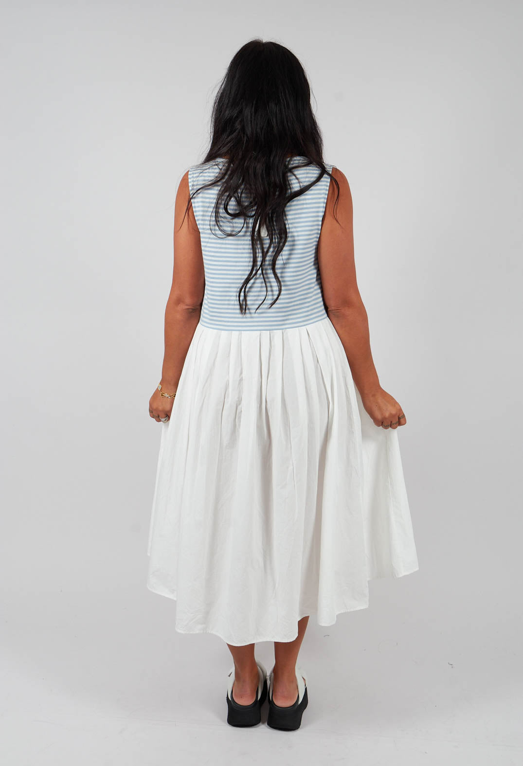 Sleeveless Midi Dress with Contrast Skirt in Latte Celeste / Latte