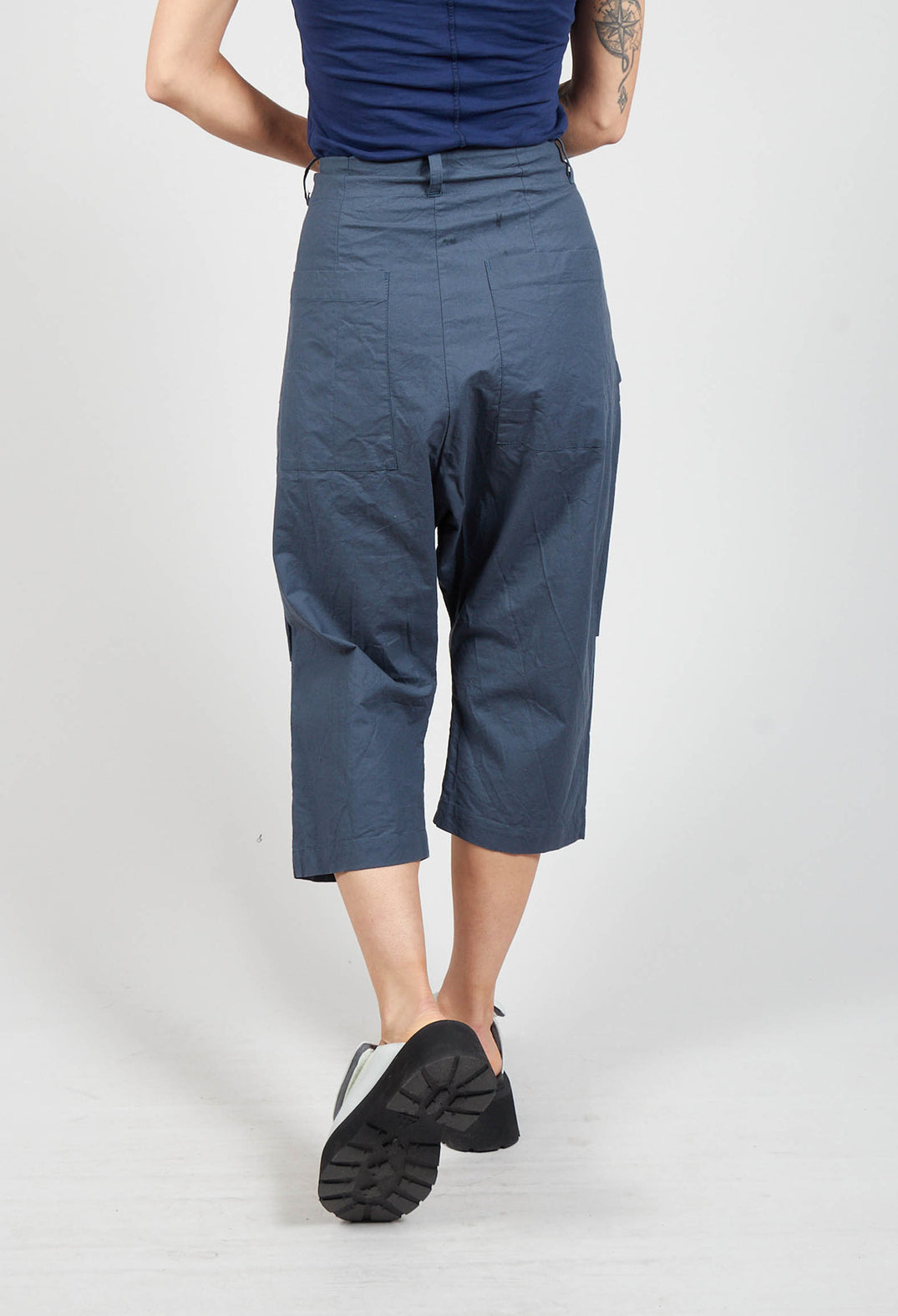 Autonome Cropped Trousers in Ardoise