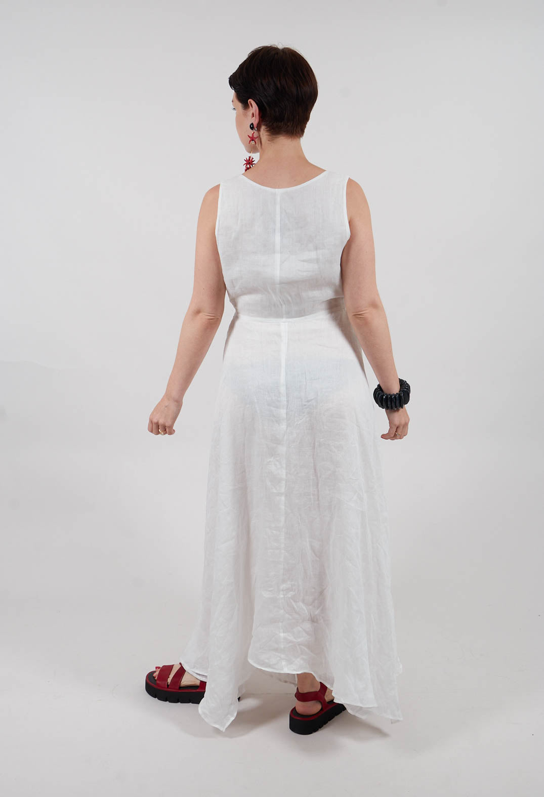 Inspiree Sleeveless Maxi Dress in Naturel