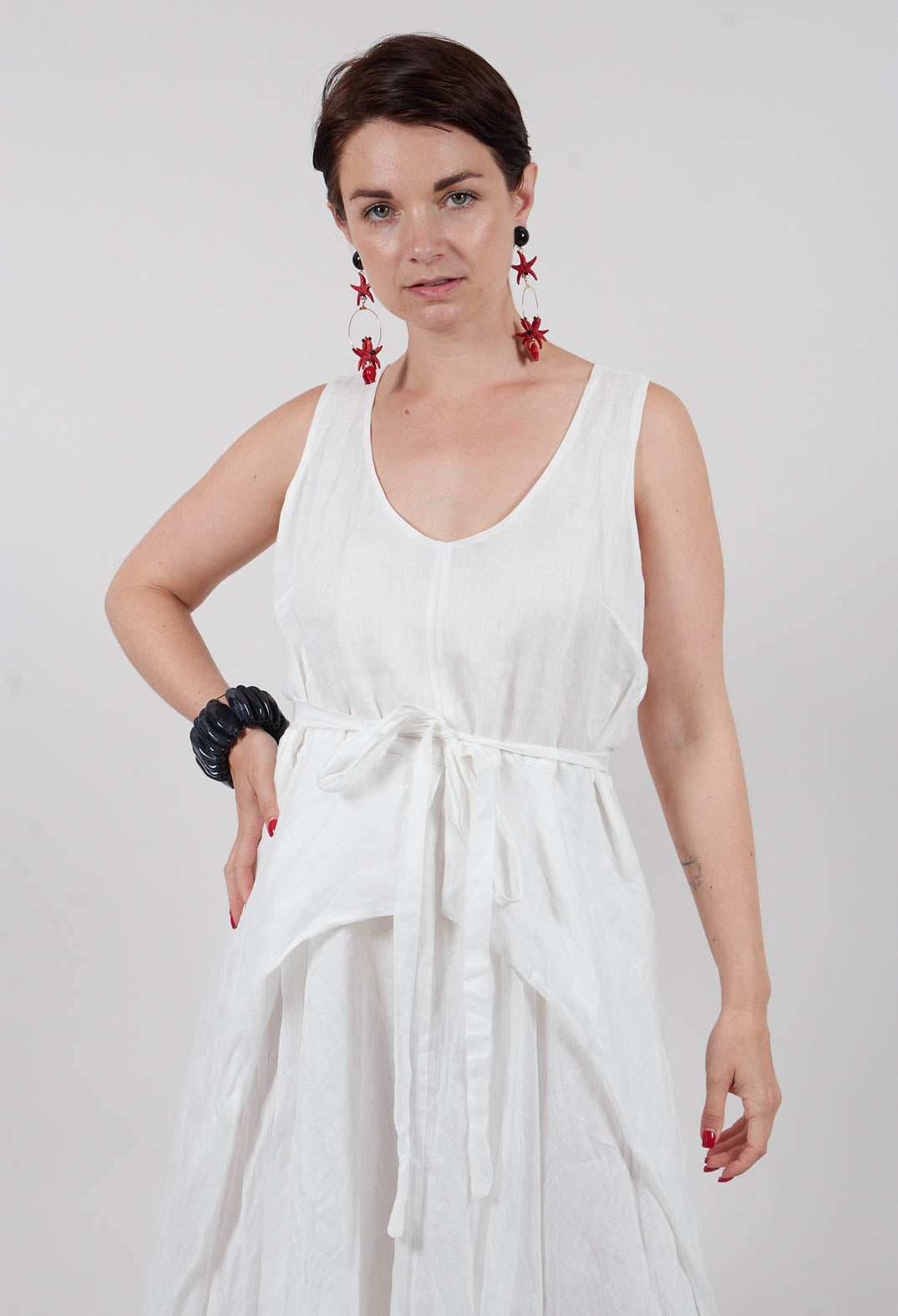 Inspiree Sleeveless Maxi Dress in Naturel