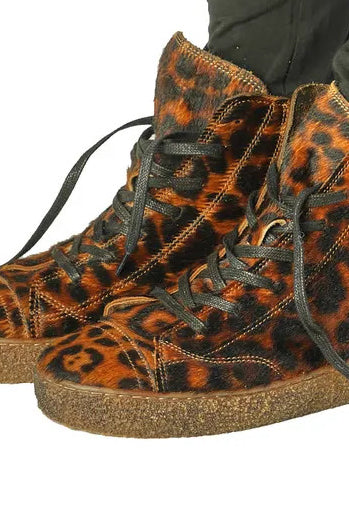PRE-ORDER - High Top Leather Pumps in Leo Big - 1985202