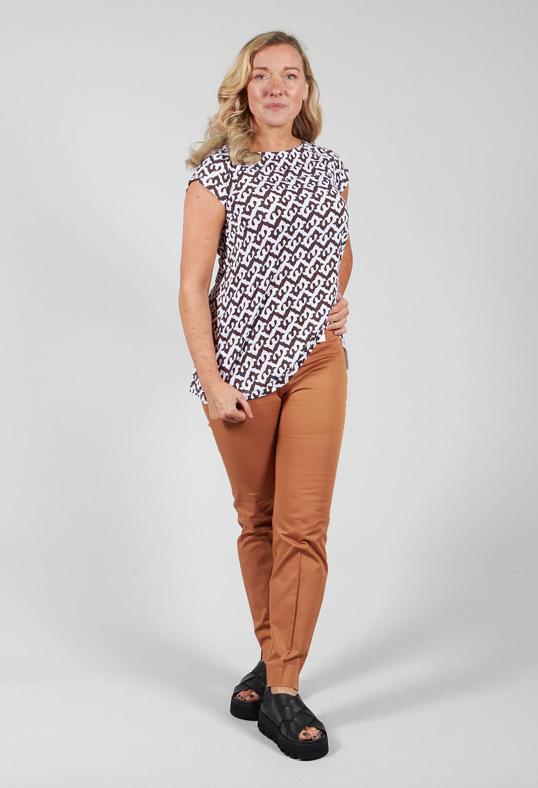 Skinny Trousers in Ocra-Ochre