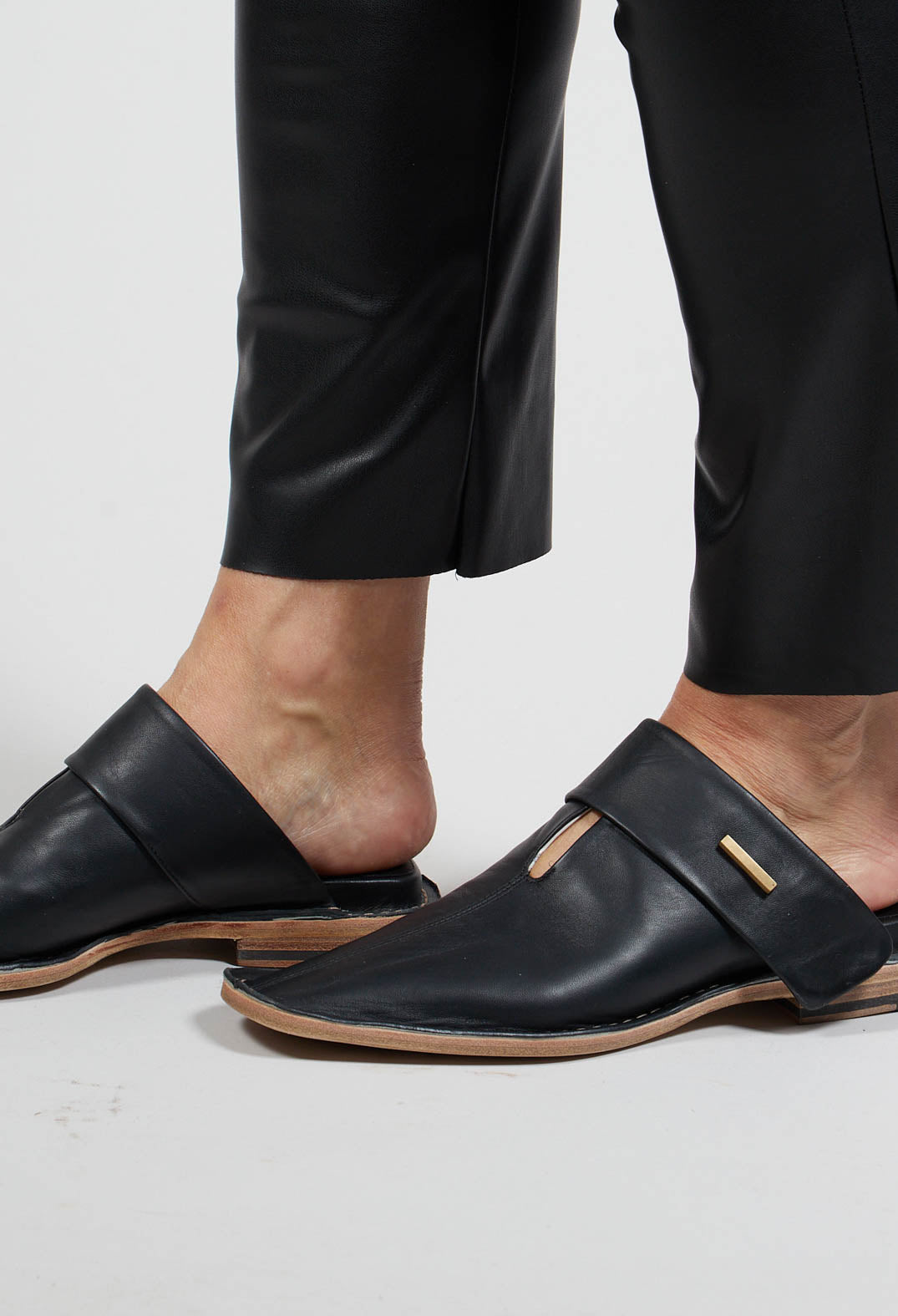 Slip On Shoes in Nero