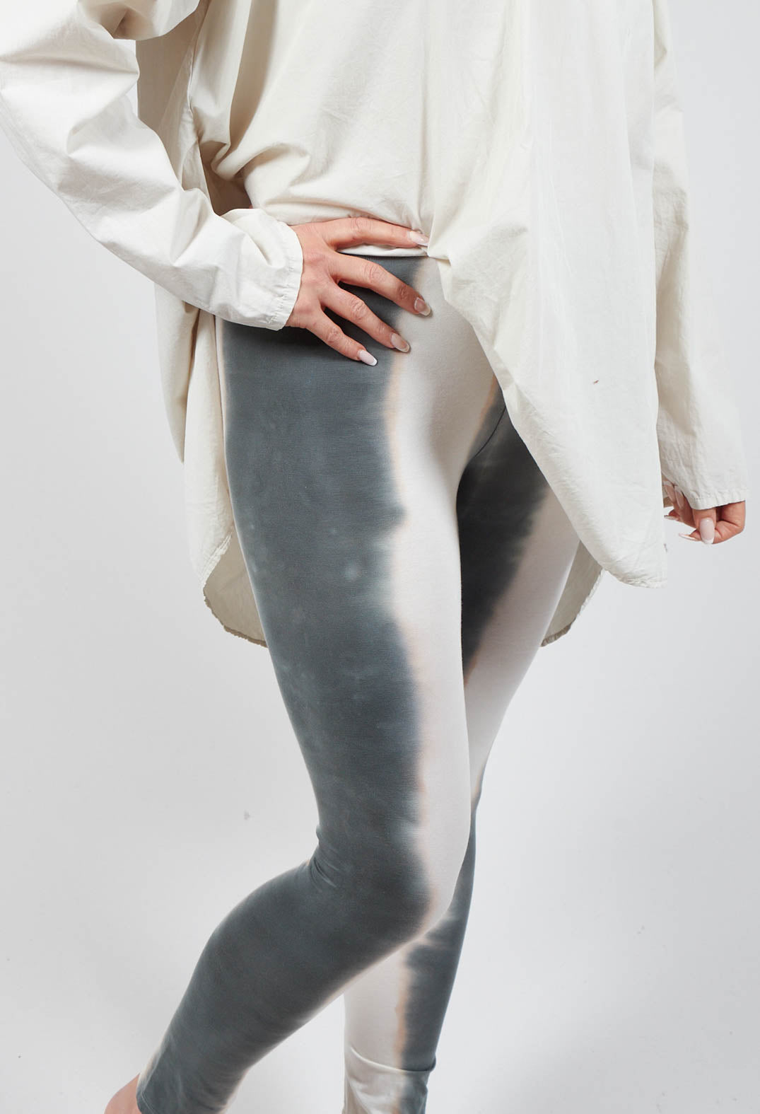 Mafiat Leggings in Sage