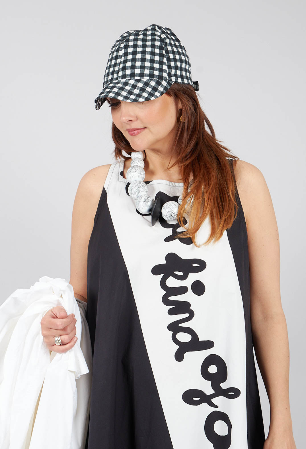 Sleeveless Shift Dress in Black Print