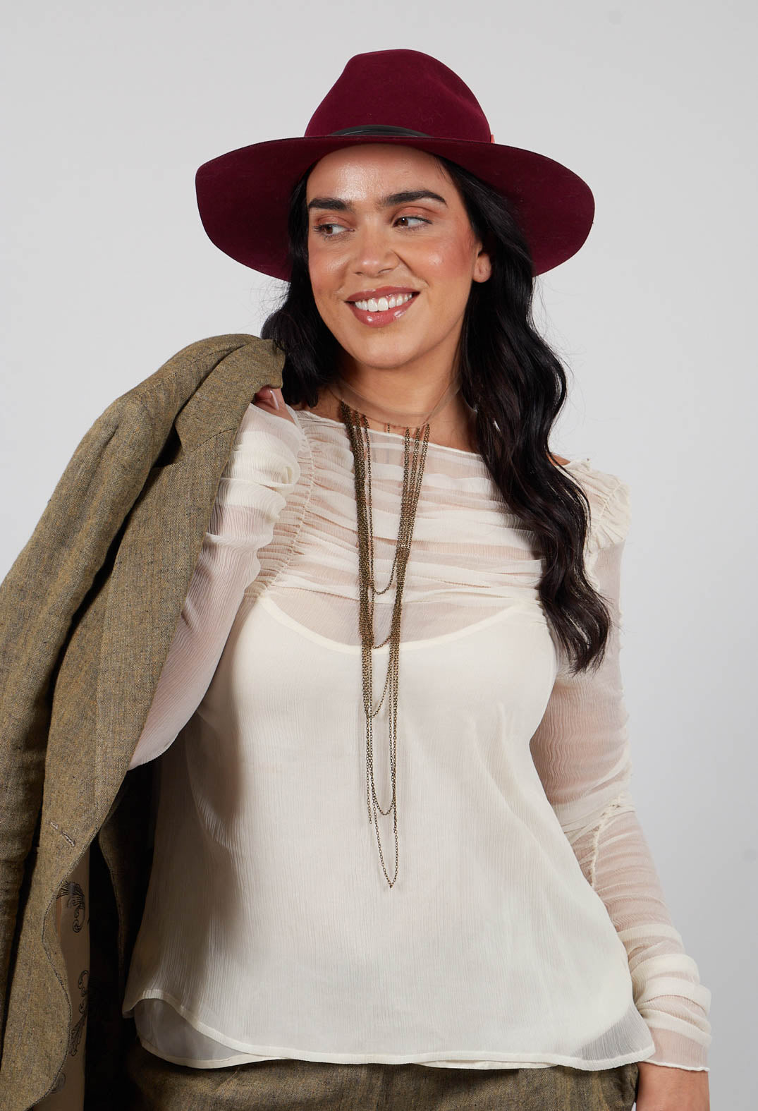 Blusa Queen Blouse in Natural