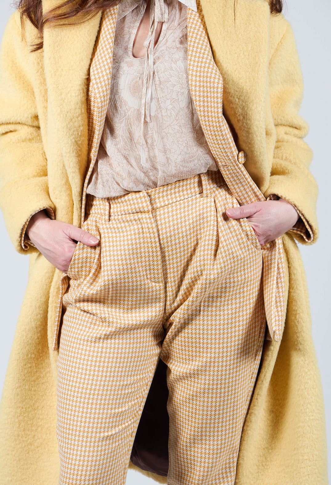 Tailored Trousers in Cream Yellow