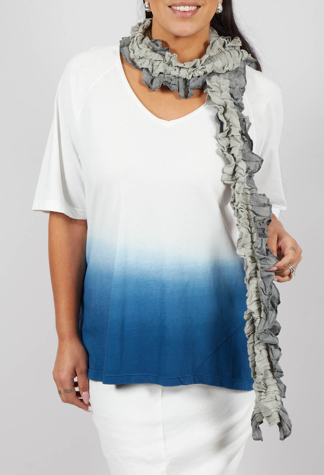 Scarf in Light Grey/Dark Grey