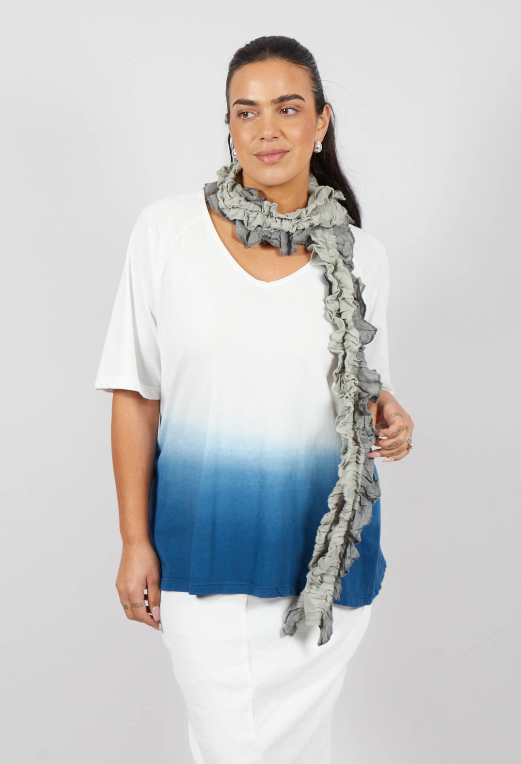 Scarf in Light Grey/Dark Grey