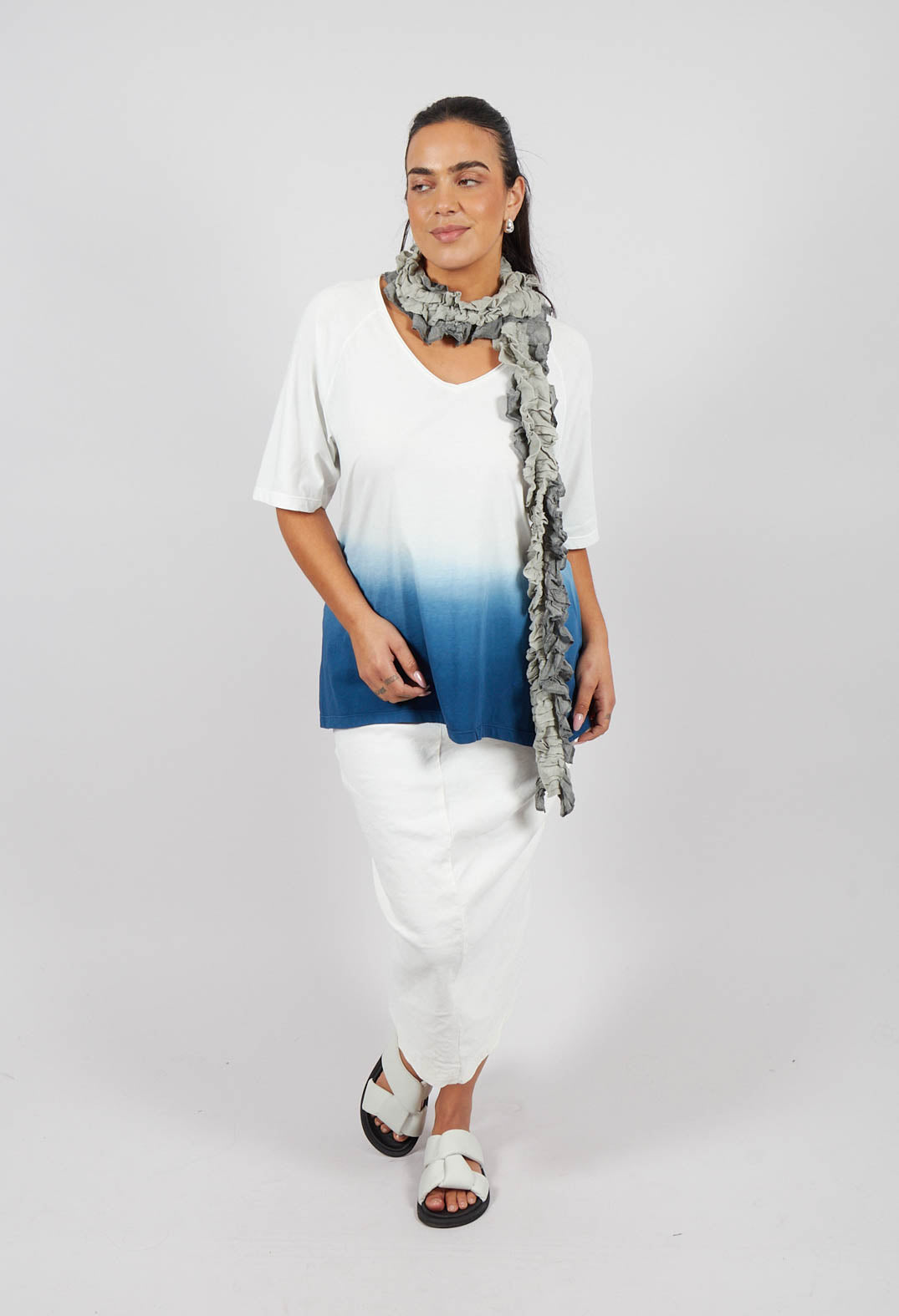 Scarf in Light Grey/Dark Grey