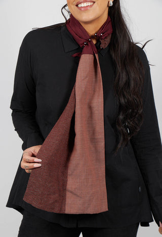 Gathered Scarf in Red/Burgundy